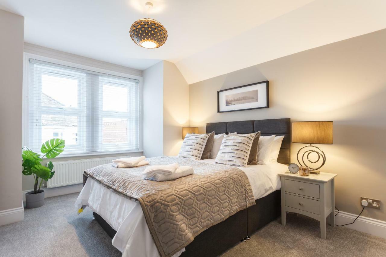 Ferienwohnung Stylish Town Centre House - 300Mbps, Parking & Sunny Decking Bournemouth Exterior foto