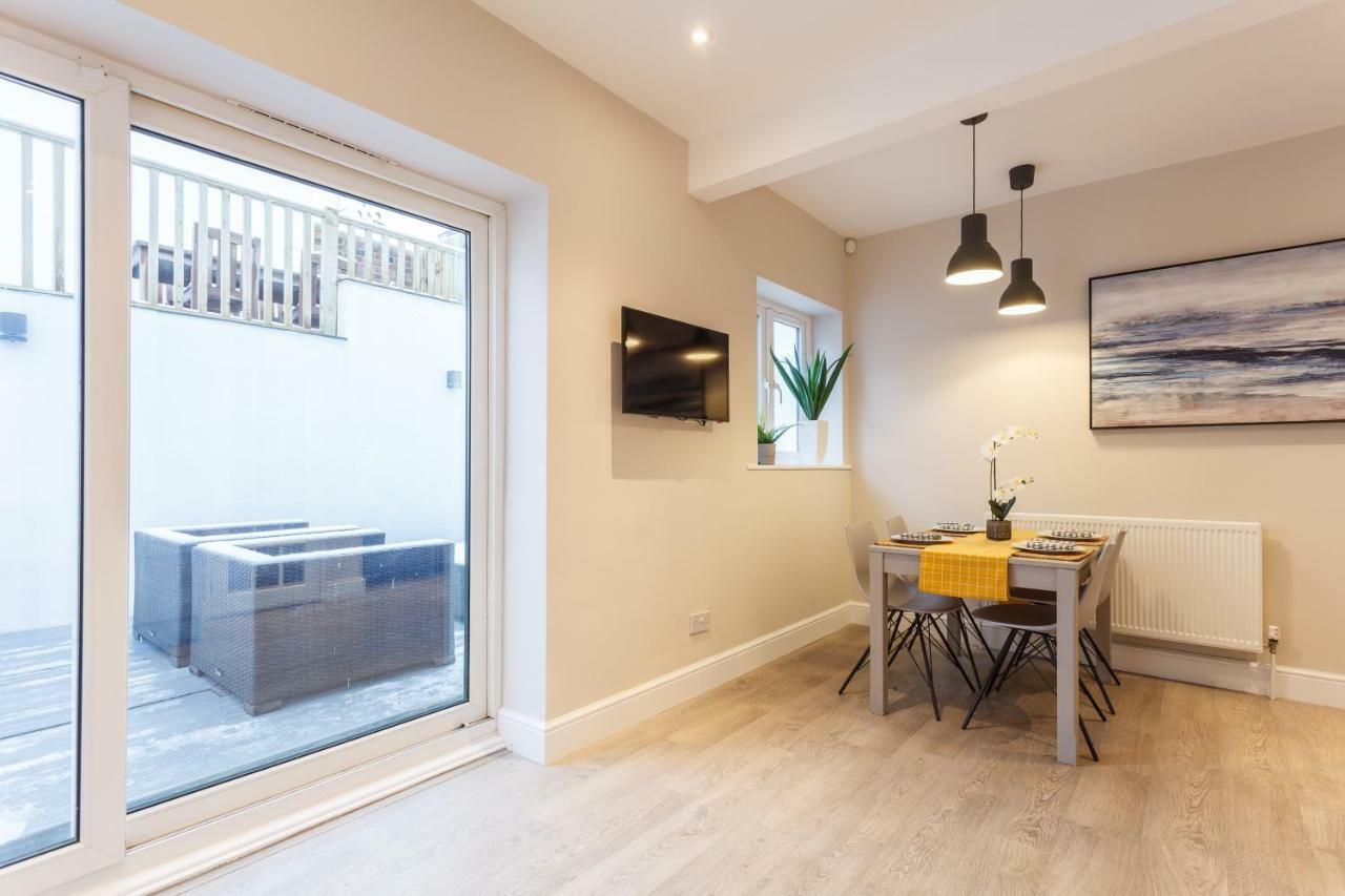 Ferienwohnung Stylish Town Centre House - 300Mbps, Parking & Sunny Decking Bournemouth Exterior foto