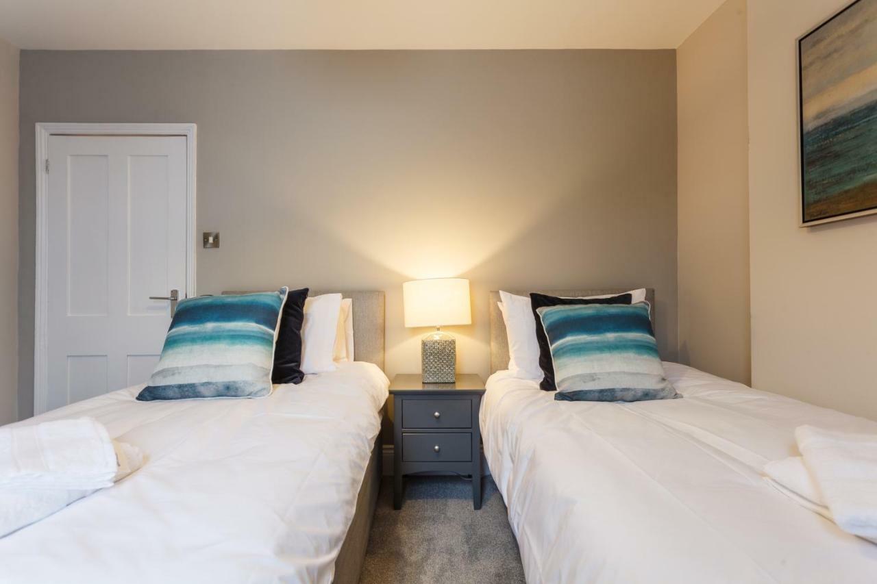 Ferienwohnung Stylish Town Centre House - 300Mbps, Parking & Sunny Decking Bournemouth Exterior foto